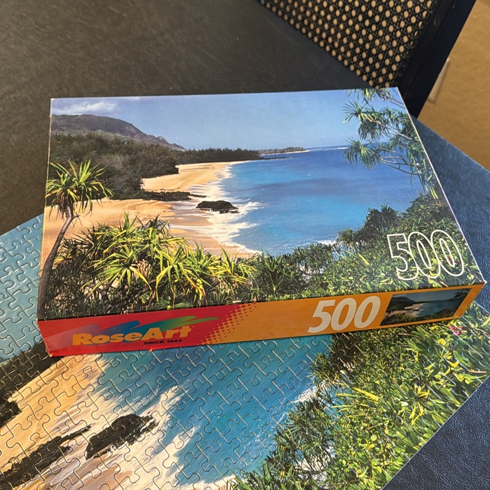 ROSE ART PUZZLE LUMAHAI HAWAII 500 PIECE